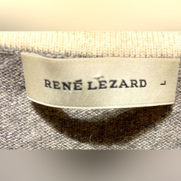 100% Cashmere Rene Lezard women’s light grey sweater with cream reindeer & trim - Picture 3 of 4